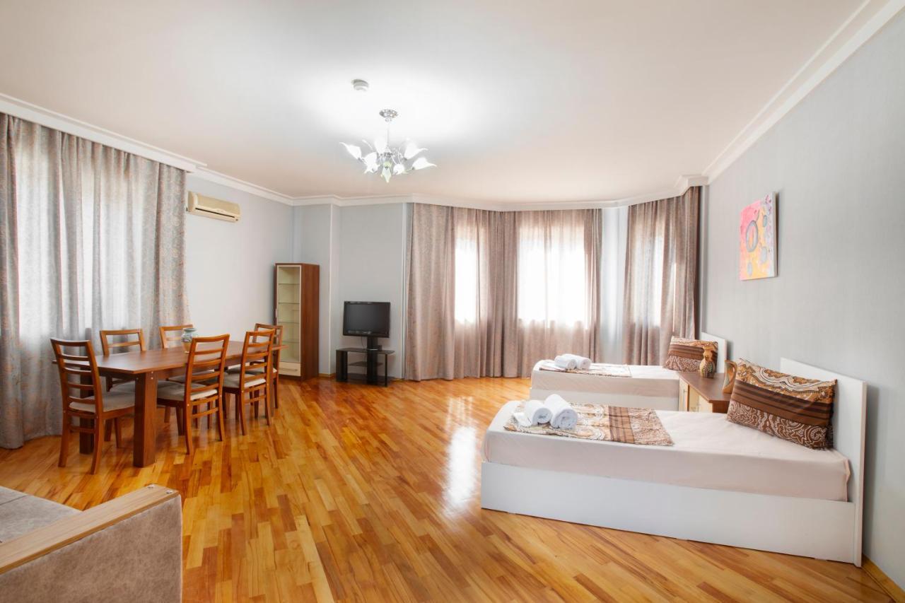 Leyla Apartmens 1 Apart otel Bakü Dış mekan fotoğraf